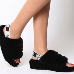 UGG Fluff Yeah Black Furry Slippers
